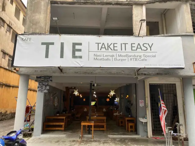 Take It Easy Cafe