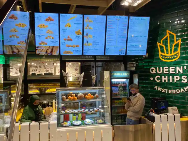 Queen's Chips AMSTERDAM'nin yemek ve ambiyans fotoğrafları 9