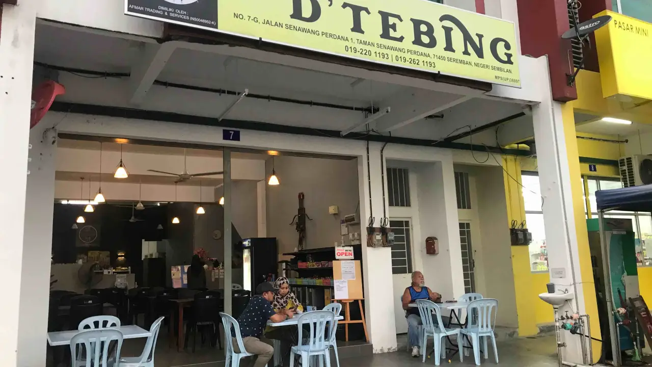 Warung D’Tebing