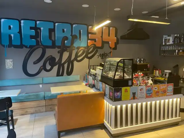 Retro 34 Coffee & Fastfood'nin yemek ve ambiyans fotoğrafları 2