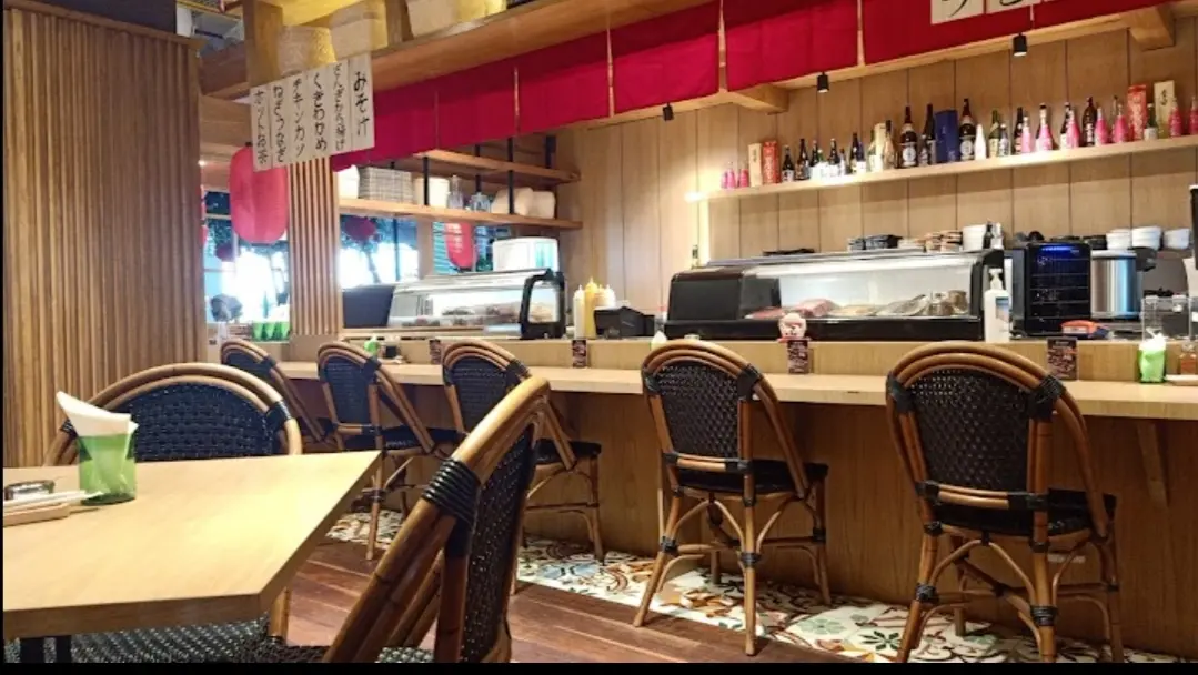 Naminori Izakaya & Sushi Bar