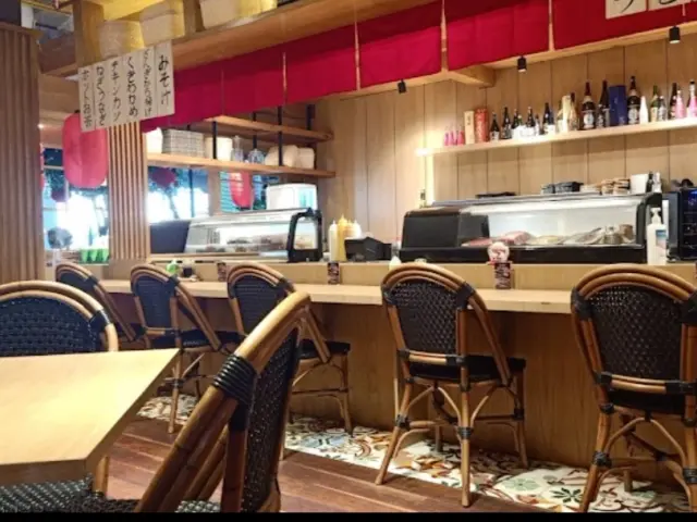 Naminori Izakaya & Sushi Bar