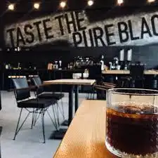 Pure Black Coffee Osmanbey'nin yemek ve ambiyans fotoğrafları 2