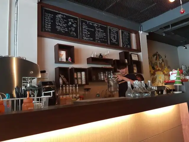 Iggo Cafe Food Photo 1