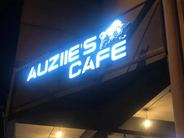 Auziie's Cafe