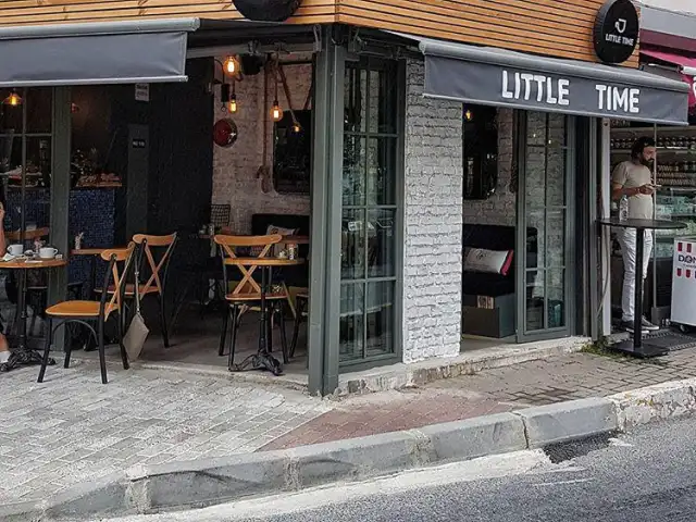 Little time Coffee 'nin yemek ve ambiyans fotoğrafları 2