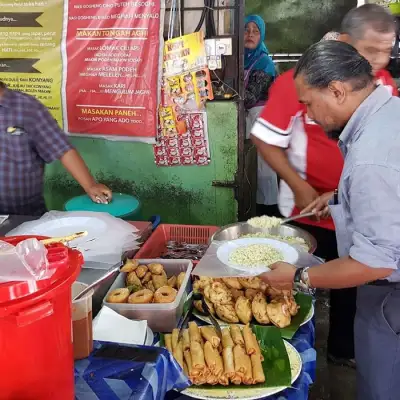 Stesen Lunak Warung