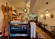 Kara Kedi Coffee Shop'nin yemek ve ambiyans fotoğrafları 9