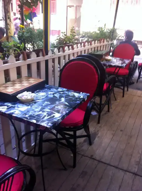 İstanbull Cafe'nin yemek ve ambiyans fotoğrafları 12