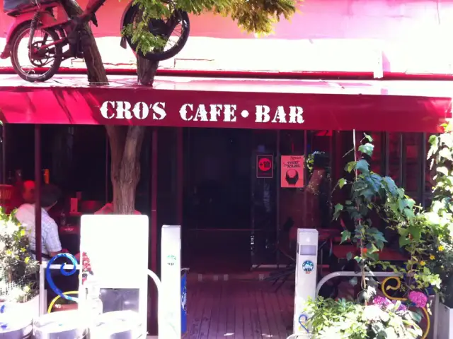Cro's Bar'nin yemek ve ambiyans fotoğrafları 5