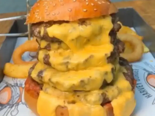 Harvey Burger'nin yemek ve ambiyans fotoğrafları 8