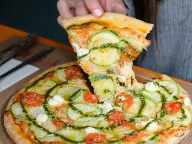 Yumm Pizza'nin yemek ve ambiyans fotoğrafları 24