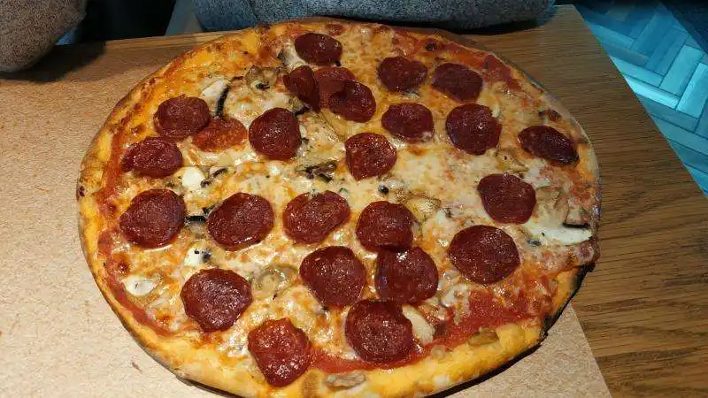 Yumm Pizza'nin yemek ve ambiyans fotoğrafları 50