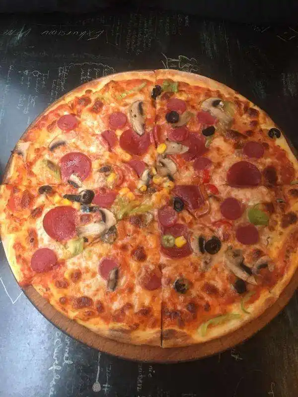 Pizza Me'nin yemek ve ambiyans fotoğrafları 13
