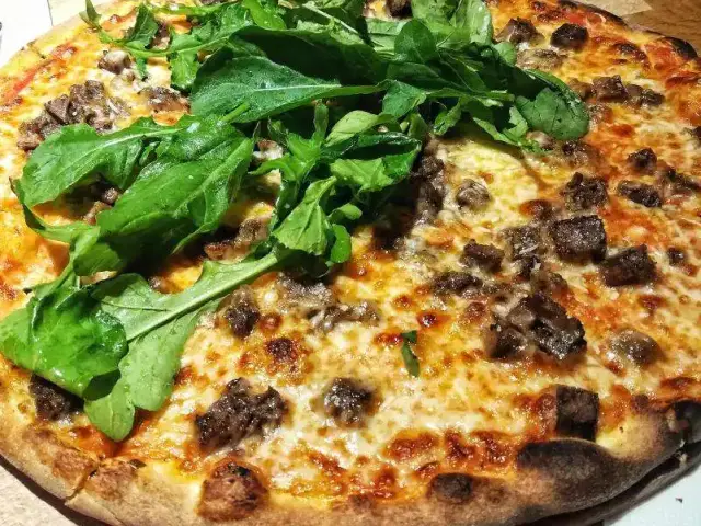 Yumm Pizza'nin yemek ve ambiyans fotoğrafları 78