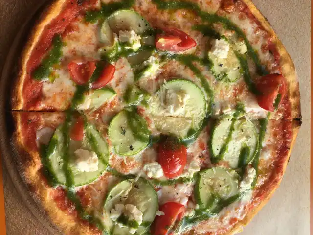 Yumm Pizza'nin yemek ve ambiyans fotoğrafları 60