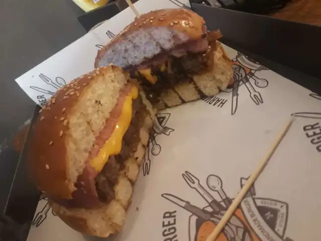 Harvey Burger'nin yemek ve ambiyans fotoğrafları 40