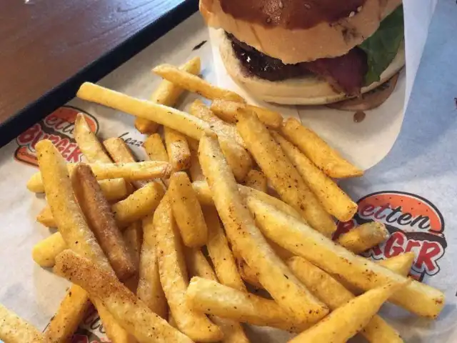 Etten Burger'nin yemek ve ambiyans fotoğrafları 37