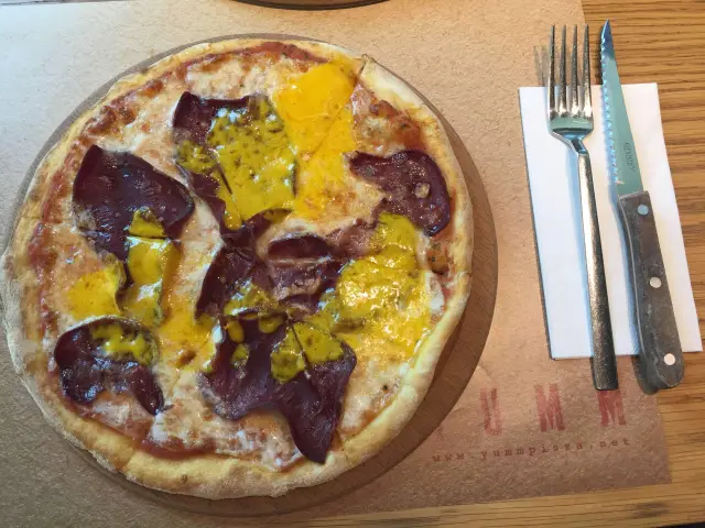 Yumm Pizza'nin yemek ve ambiyans fotoğrafları 31