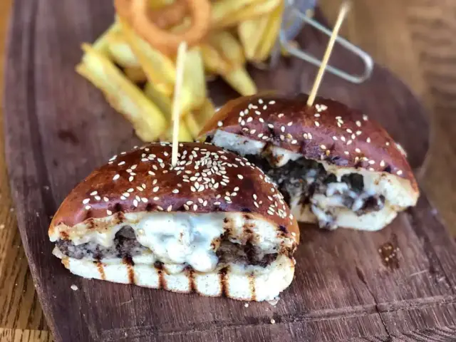 Harvey Burger'nin yemek ve ambiyans fotoğrafları 55