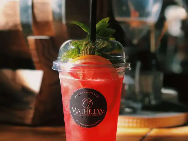 Mathilda's Cocktail Bar & Kitchen'nin yemek ve ambiyans fotoğrafları 15