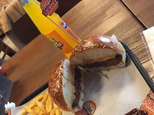 Etten Burger'nin yemek ve ambiyans fotoğrafları 50