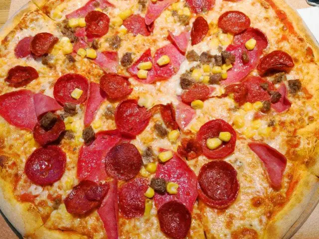 Yumm Pizza'nin yemek ve ambiyans fotoğrafları 40