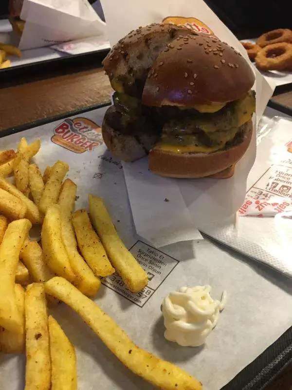 Etten Burger'nin yemek ve ambiyans fotoğrafları 39