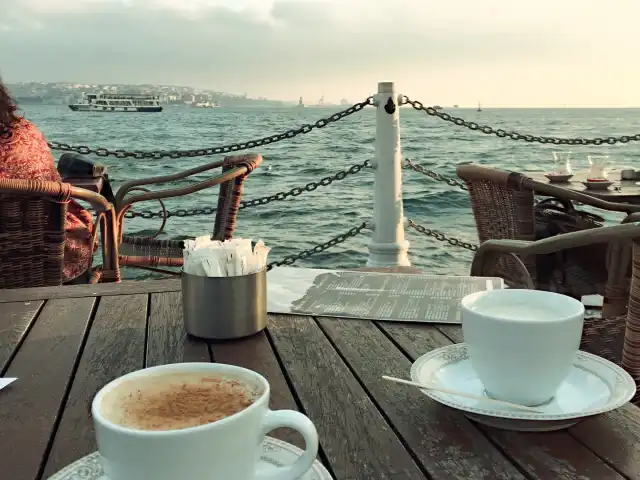 Dolmabahce Sarayı Dış Kafeteryası'nin yemek ve ambiyans fotoğrafları 5