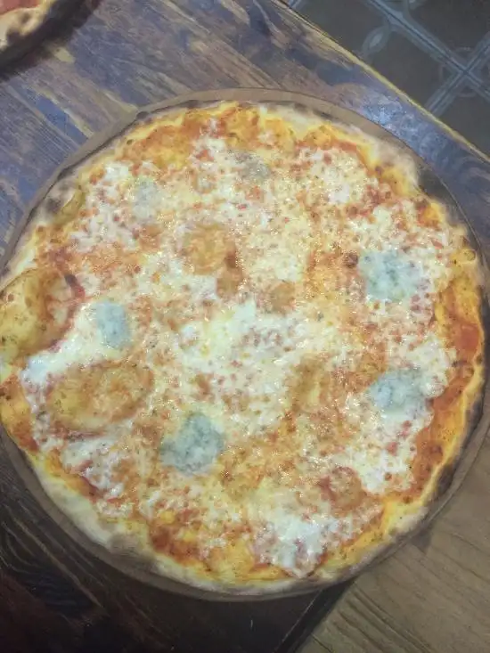 Fornello Pizzeria'nin yemek ve ambiyans fotoğrafları 34