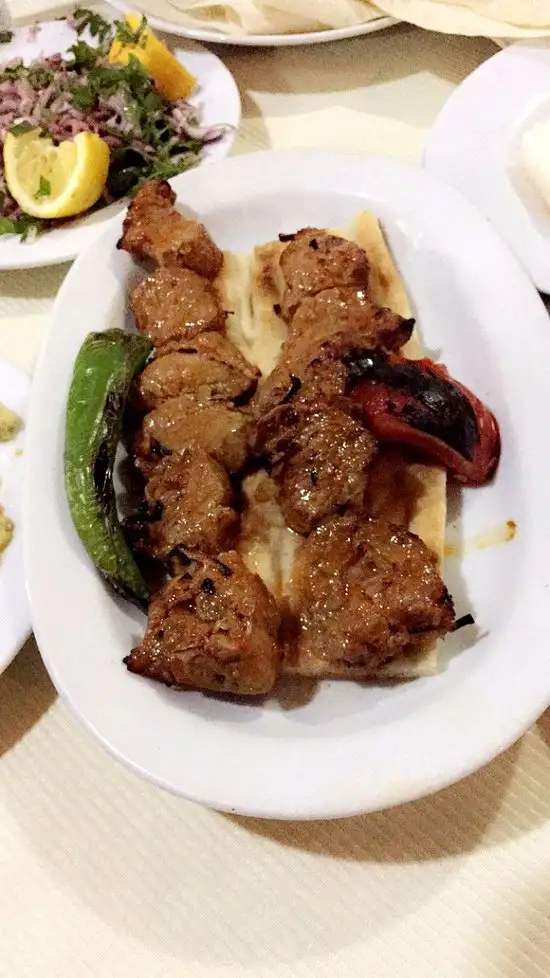 Adana Özasmaaltı'nin yemek ve ambiyans fotoğrafları 6