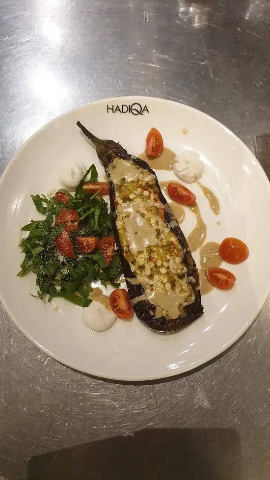 Hadiqa Cafe & Restaurant'nin yemek ve ambiyans fotoğrafları 3