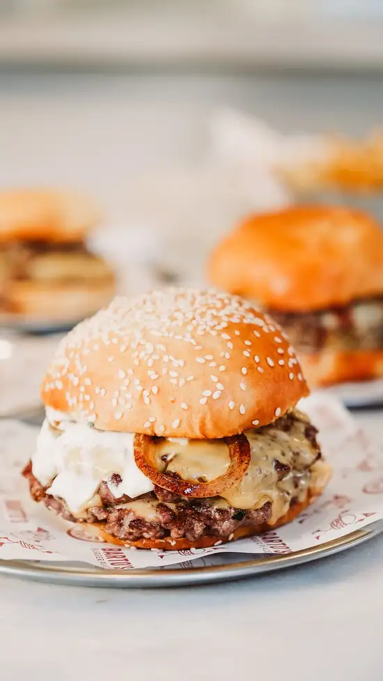 Barto's Burger Place'nin yemek ve ambiyans fotoğrafları 20