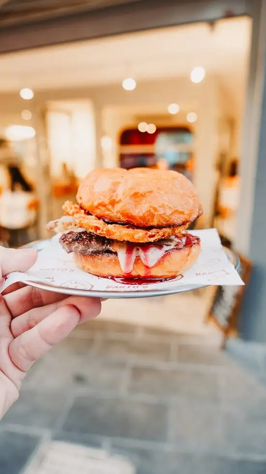 Barto's Burger Place'nin yemek ve ambiyans fotoğrafları 17