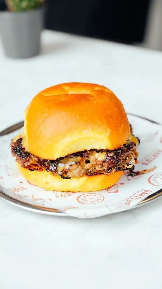 Barto's Burger Place'nin yemek ve ambiyans fotoğrafları 15