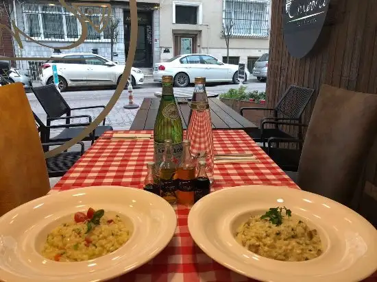 Emporio Pizza & Pasta'nin yemek ve ambiyans fotoğrafları 10