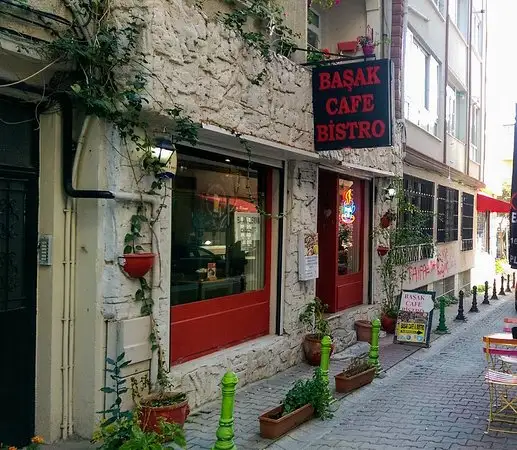 Başak Cafe Bistro'nin yemek ve ambiyans fotoğrafları 3