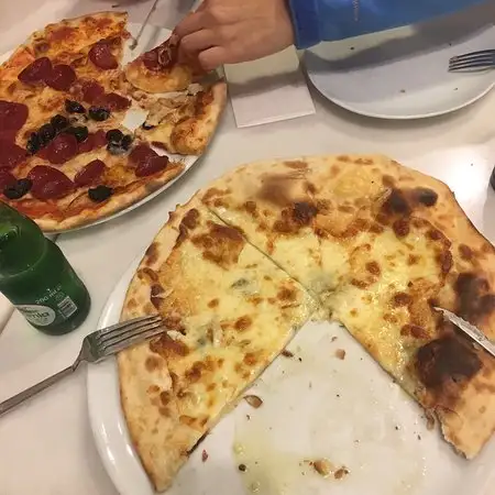 Pizzeria Il Pellicano'nin yemek ve ambiyans fotoğrafları 2