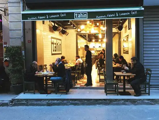 Tahin Karaköy'nin yemek ve ambiyans fotoğrafları 1