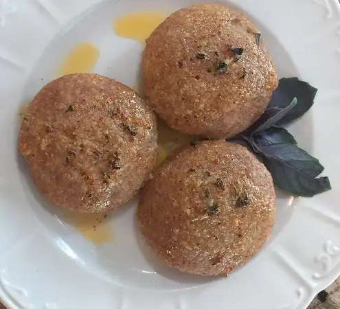 Yumma Cafe'nin yemek ve ambiyans fotoğrafları 5