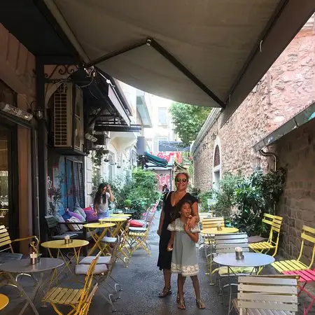 Ops cafe Karaköy'nin yemek ve ambiyans fotoğrafları 5