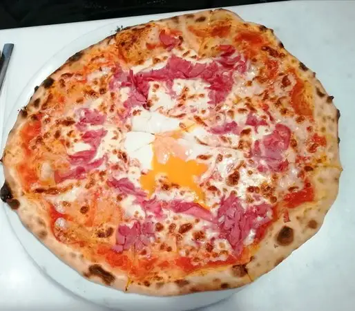 Pizzeria Il Pellicano'nin yemek ve ambiyans fotoğrafları 9