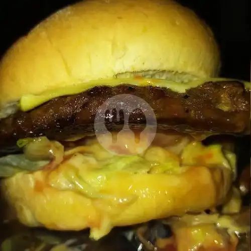 Gambar Makanan Burger Hotdog Adiis, Mergangsan Brontokusuman 7