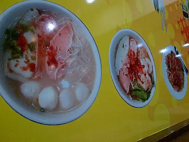 Gambar Makanan Bakso Ikan Singapore 9