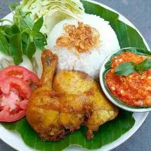 Gambar Makanan Ayam Penyet-Nyet Mba Ning, Canggu 11