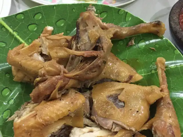 Gambar Makanan Ayam Tim Goreng Dewi Sri Bu Better 6