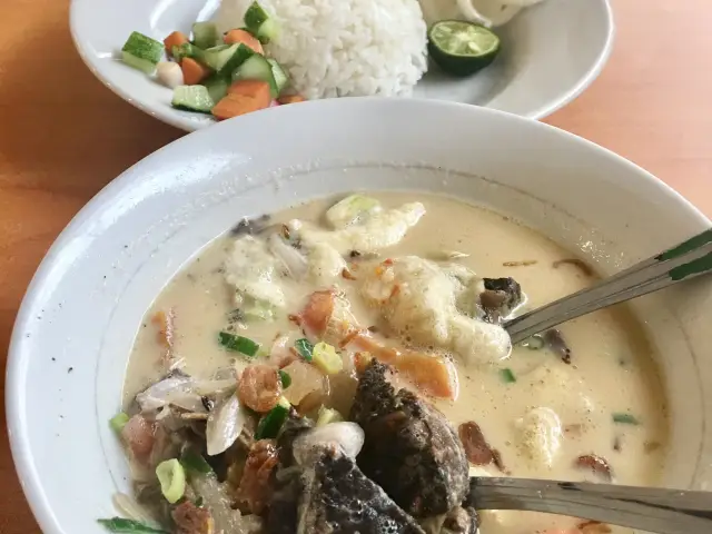 Gambar Makanan Soto Betawi & Sop Kaki 2