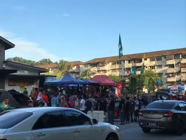 Medan Selera Taman Pinggiran Batu Caves Food Photo 6