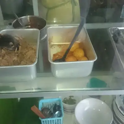 Warung Makan Pakdhe Budi