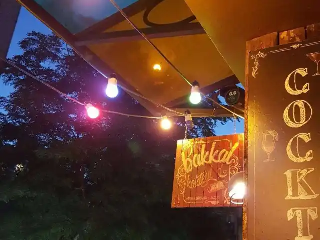 Bakkal Cocktail Bar'nin yemek ve ambiyans fotoğrafları 46